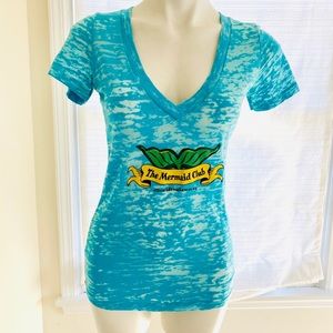 Light weight summer Tee Mermaid Club  barely worn!